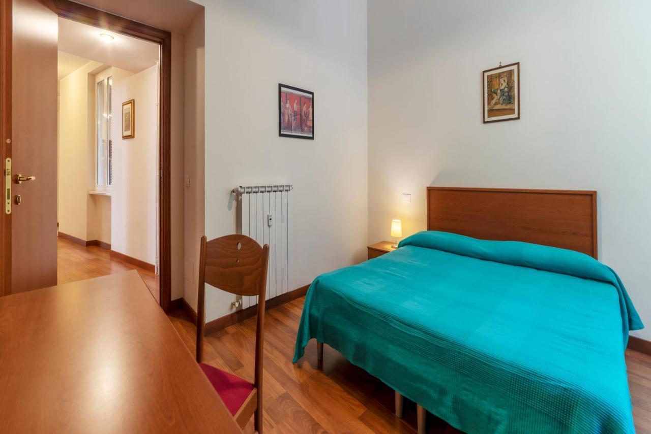 Piazza Re di Roma Apartment Esterno foto