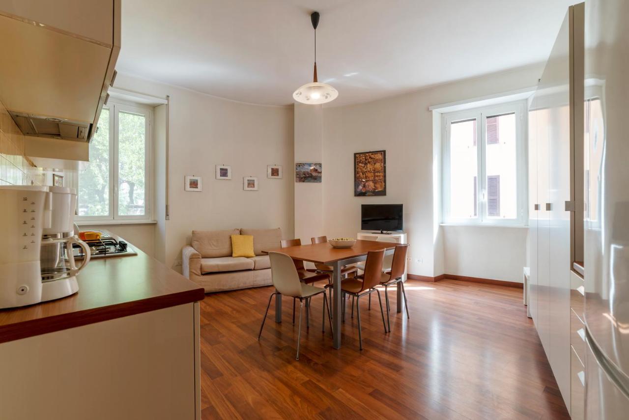 Piazza Re di Roma Apartment Esterno foto